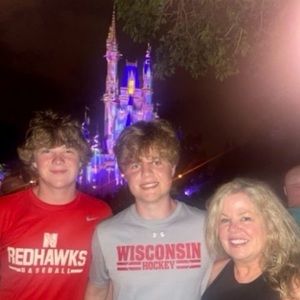 Meet your Posher, Cindy